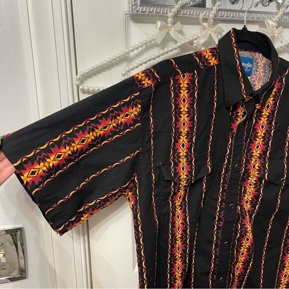 Vintage Wrangler Wester Navajo Aztec Print Cowboy Button Up Shirt - Picture 7 of 9